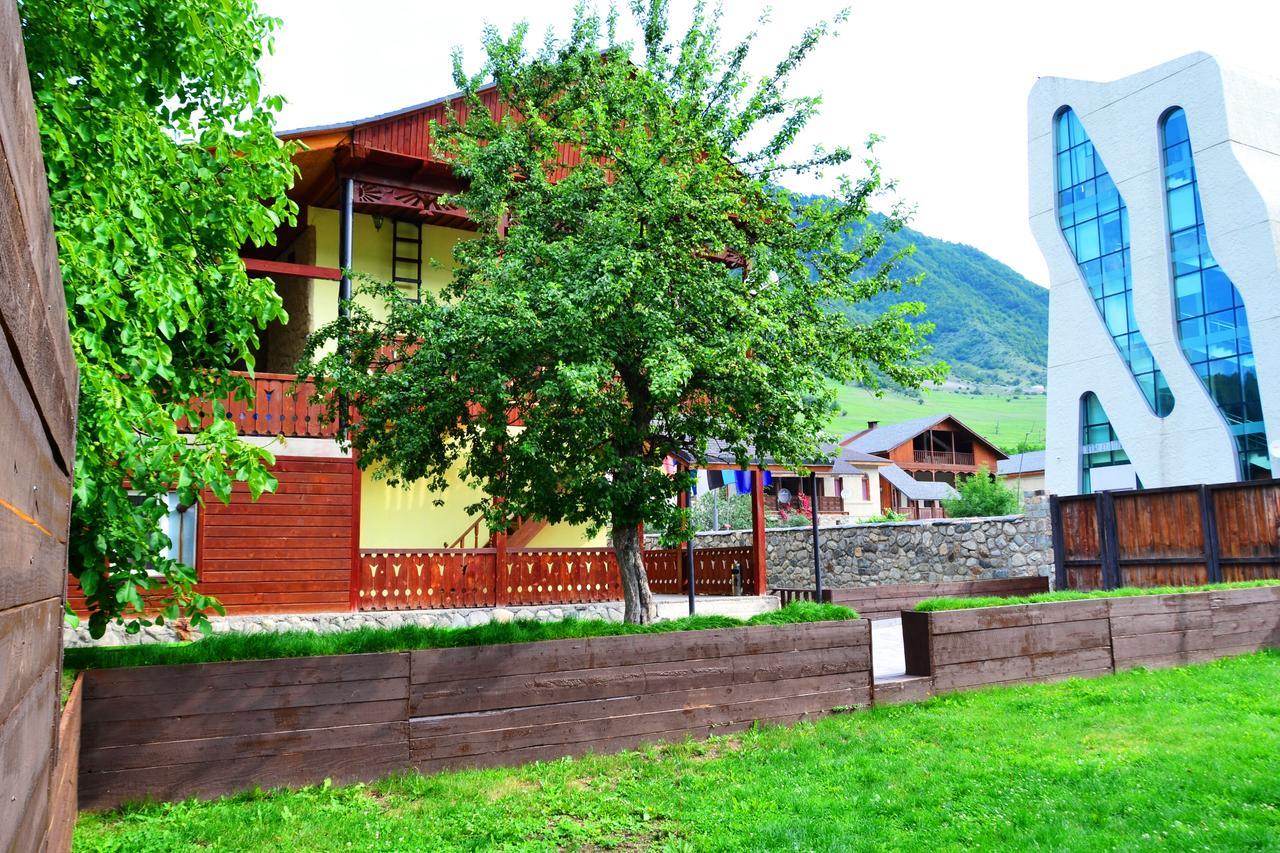 Daeli Hotel Mestia Exterior photo